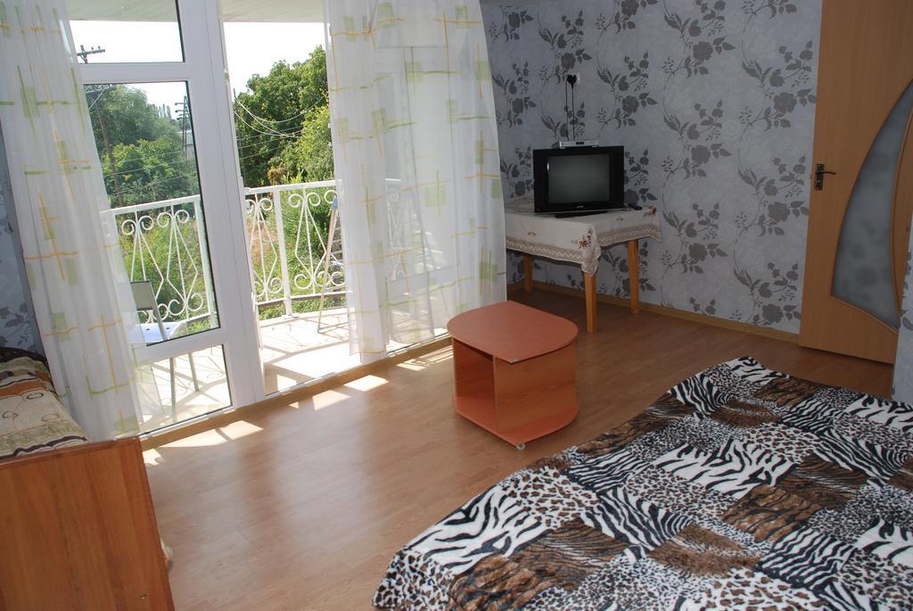" У Татьяны" Hotel Cholpon-Ata Bagian luar foto